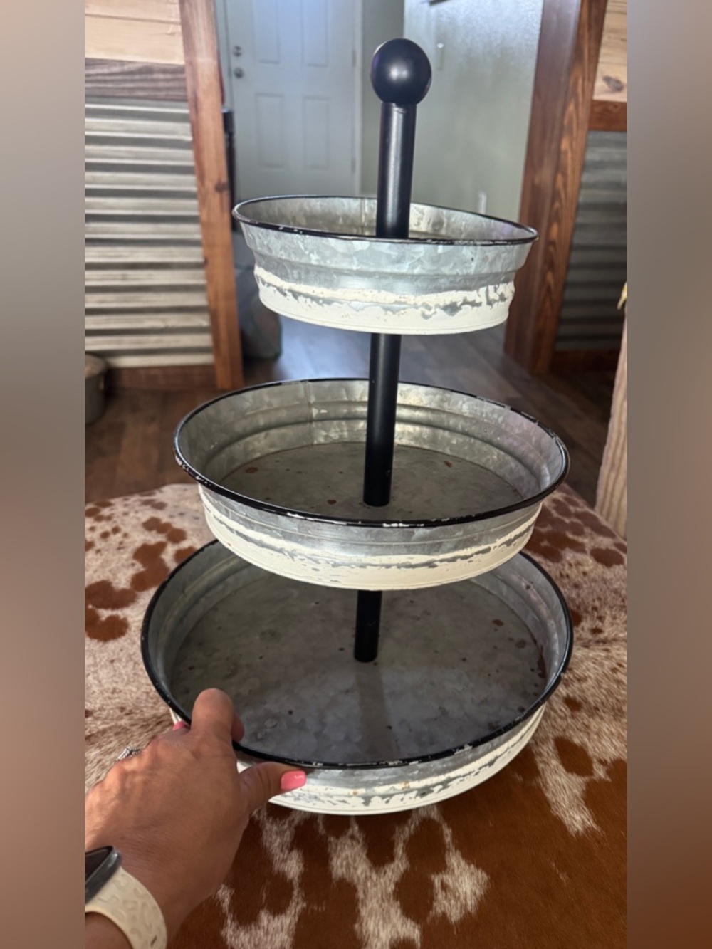 3-Tier Metal Farmhouse Tray Stand - White & Galvanized